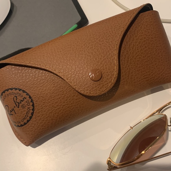 Ray Ban Gold Aviator Sunglasses - Picture 16 of 16